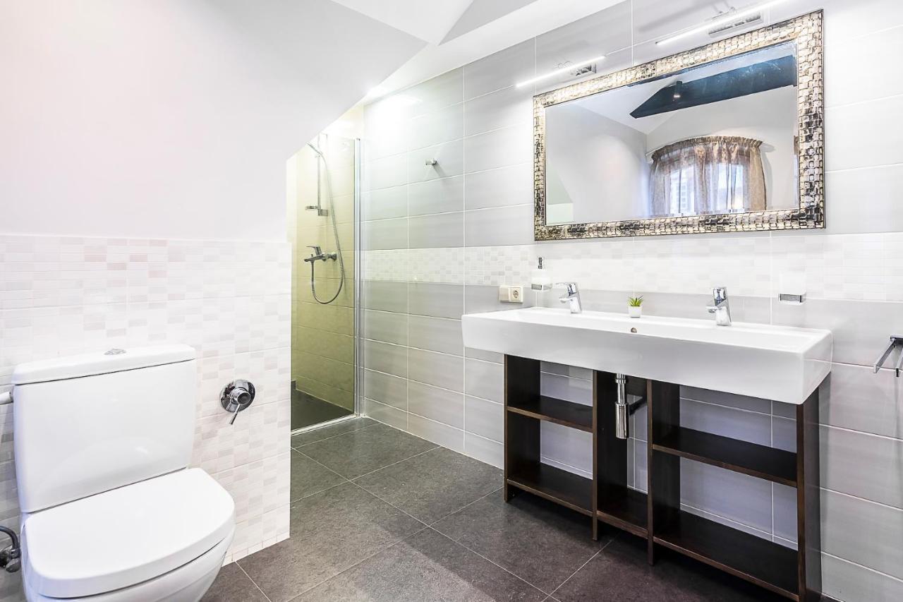 Winwinstay Apartments In Heart Of Old Town Riga Bagian luar foto